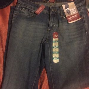 Arizona curvy super skinny